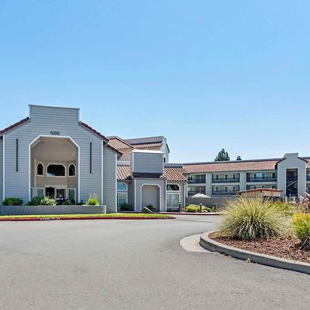 Country Inn & Suites By Radisson, Vallejo Napa Valley, Ca المظهر الخارجي الصورة